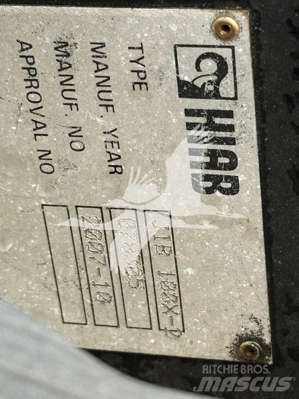 Hiab 100X Andere Krane