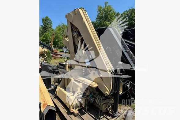 Hiab 8108-2 Holzkrane