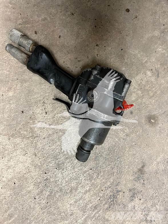 Stanley  Hammer / Brecher