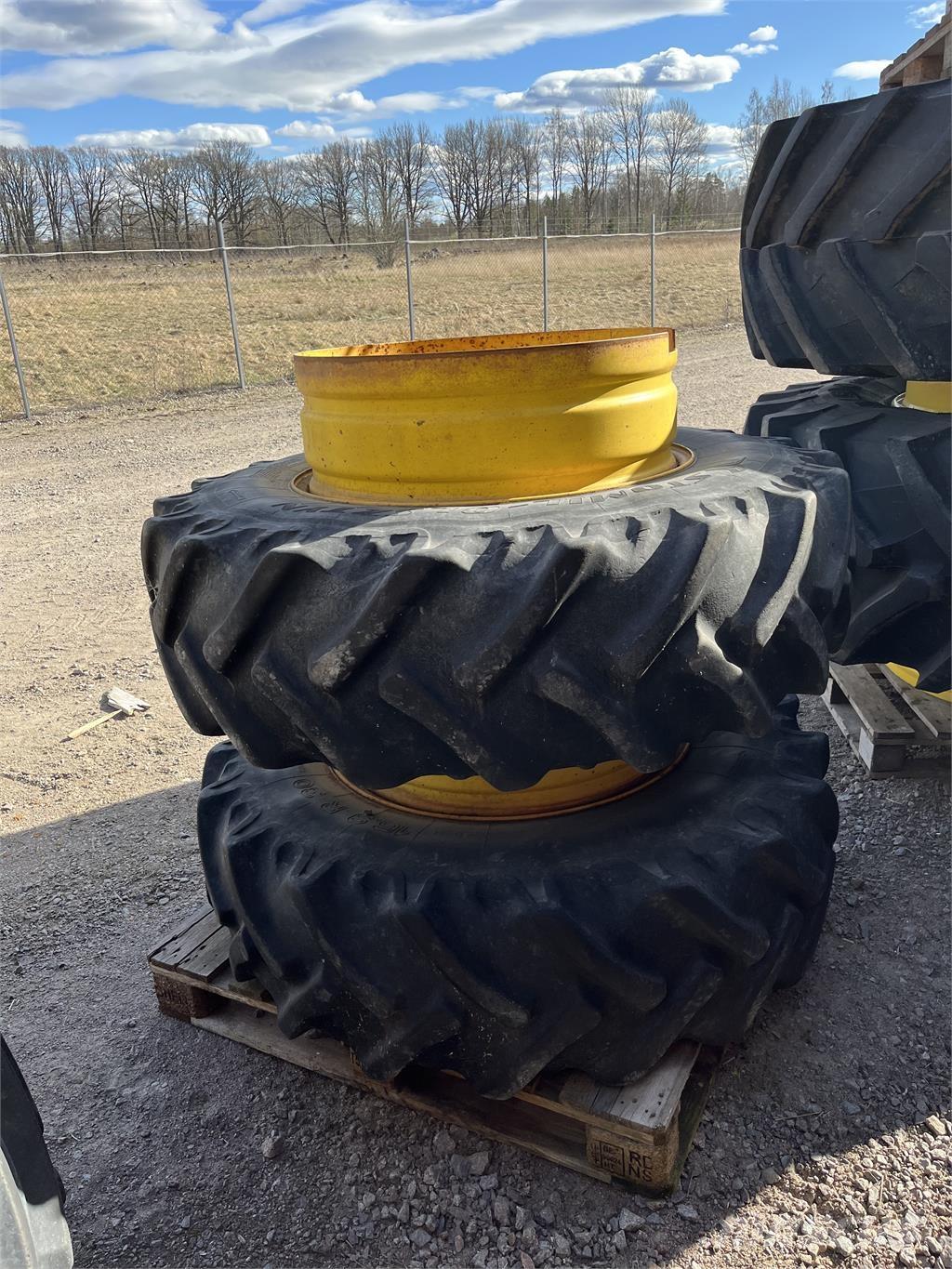  650/65x42, 540/65x30 Reifen