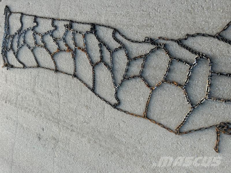  BRODDKEDJOR 500/70 24 Reifen