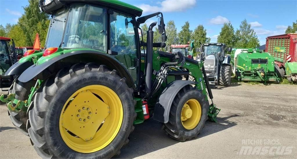 John Deere 5125 R Traktoren