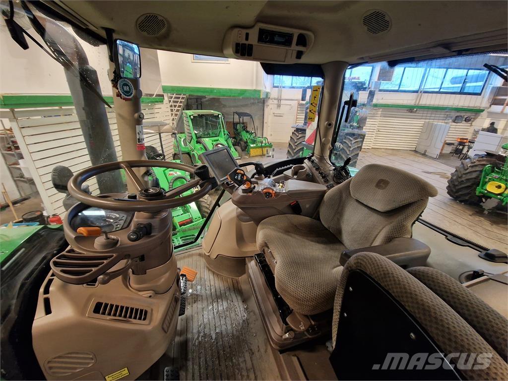 John Deere 6215R Traktoren