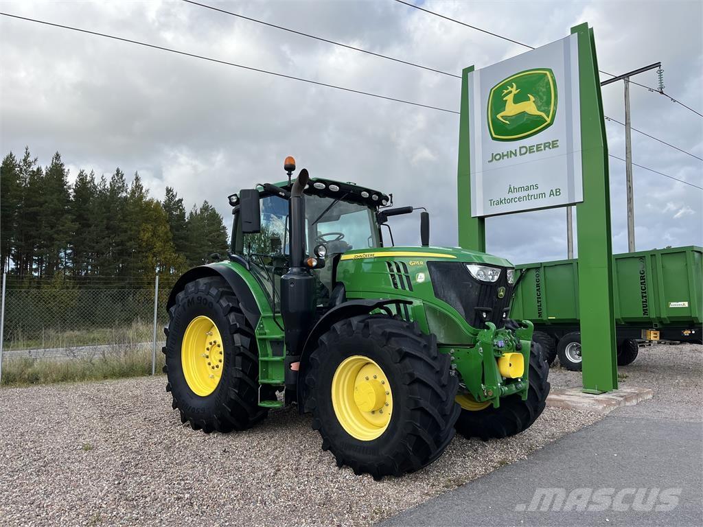 John Deere 6215R Traktoren