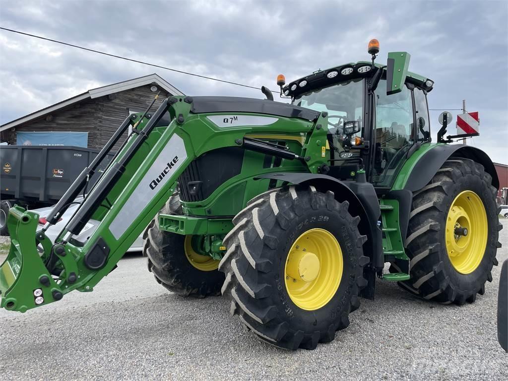 John Deere 6R 215 Traktoren