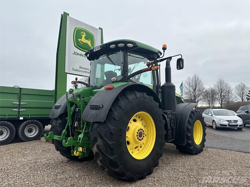 John Deere 7310R Traktoren