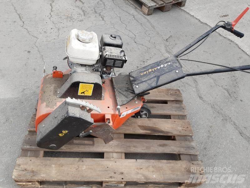  KANTSKÄRARE ARIENS Motoreggen / Rototiller