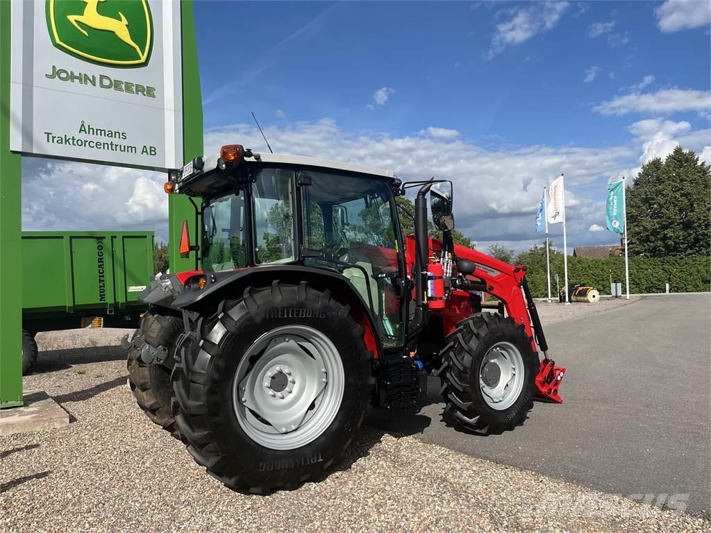 Massey Ferguson 4708M Traktoren