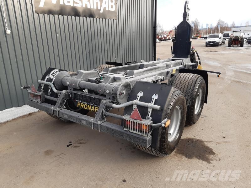 Pronar LASTVÄXLARE T185 Baggerlader