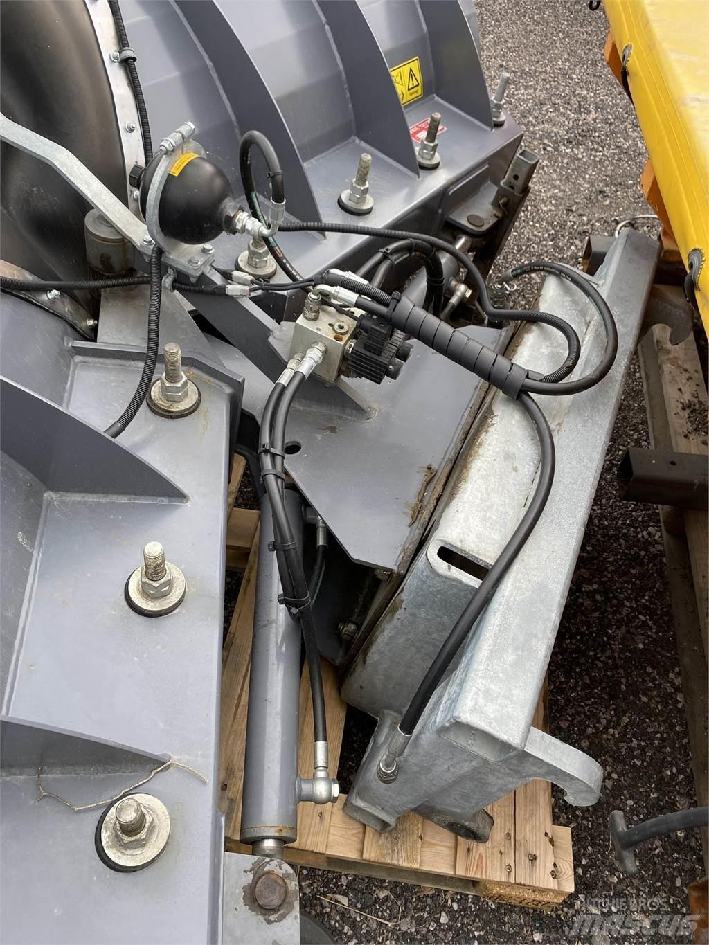 Siringe 280 VIKPLOG Schneeschilde und -pflüge