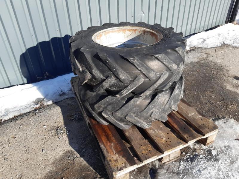  TRAKTOR HJUL 10,5/80-18 Reifen