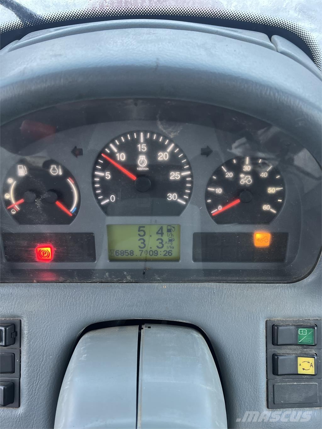 Valtra T190 Traktoren