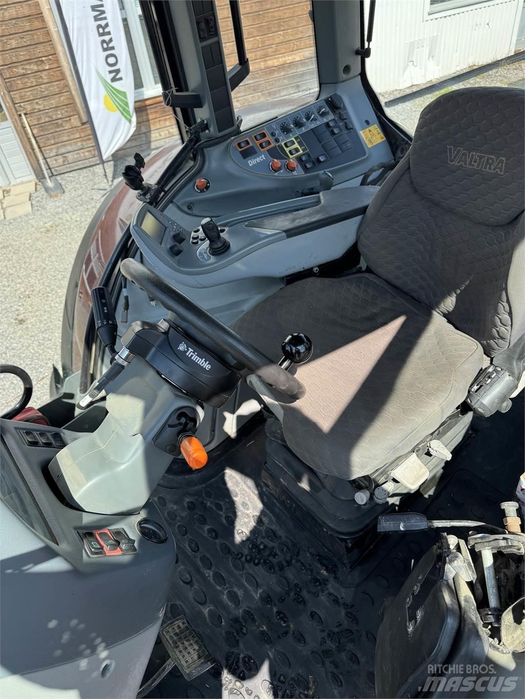 Valtra T203 Direct Traktoren