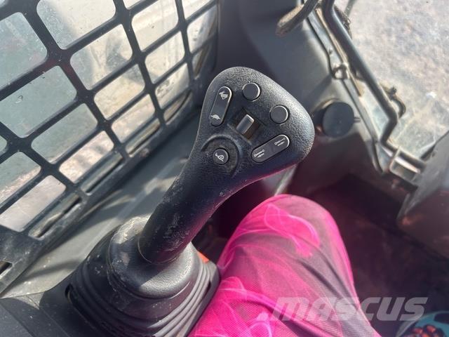 Bobcat T76 Kompaktlader