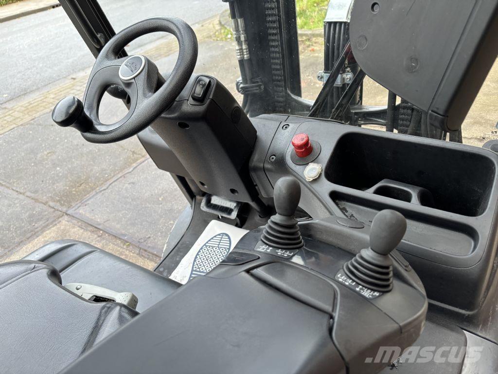 Linde E25L-01 Elektrische heftrucks