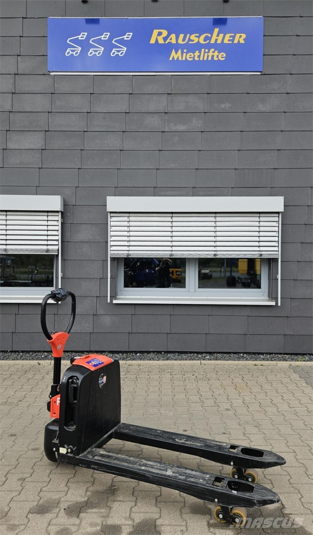 EP Equipment F4 Sonstige Baumaschinen