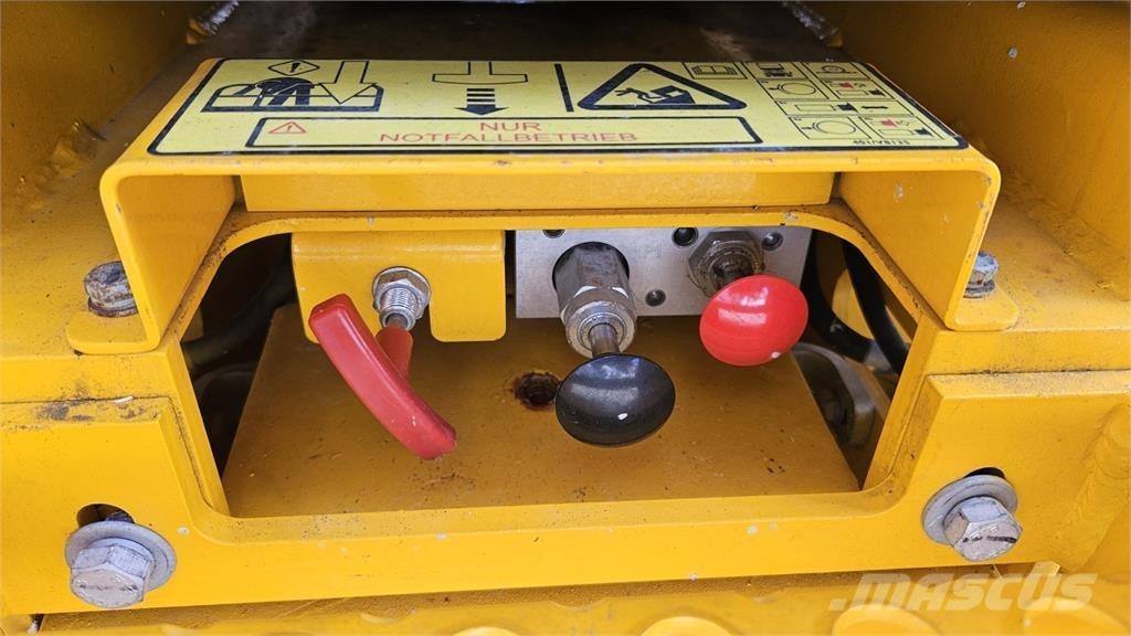 JCB S1930E Anhänger-Arbeitsbühnen