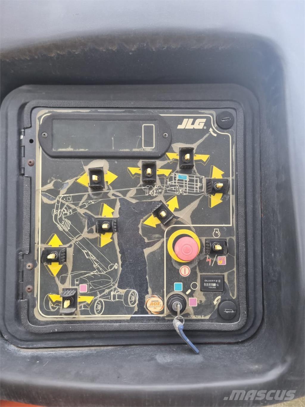 JLG 1250 AJP Gelenkteleskoparbeitsbühnen