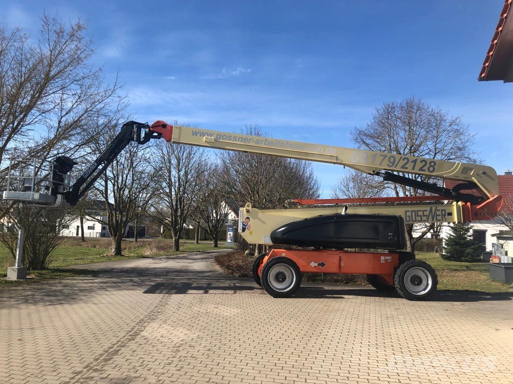 JLG 1250 AJP Gelenkteleskoparbeitsbühnen