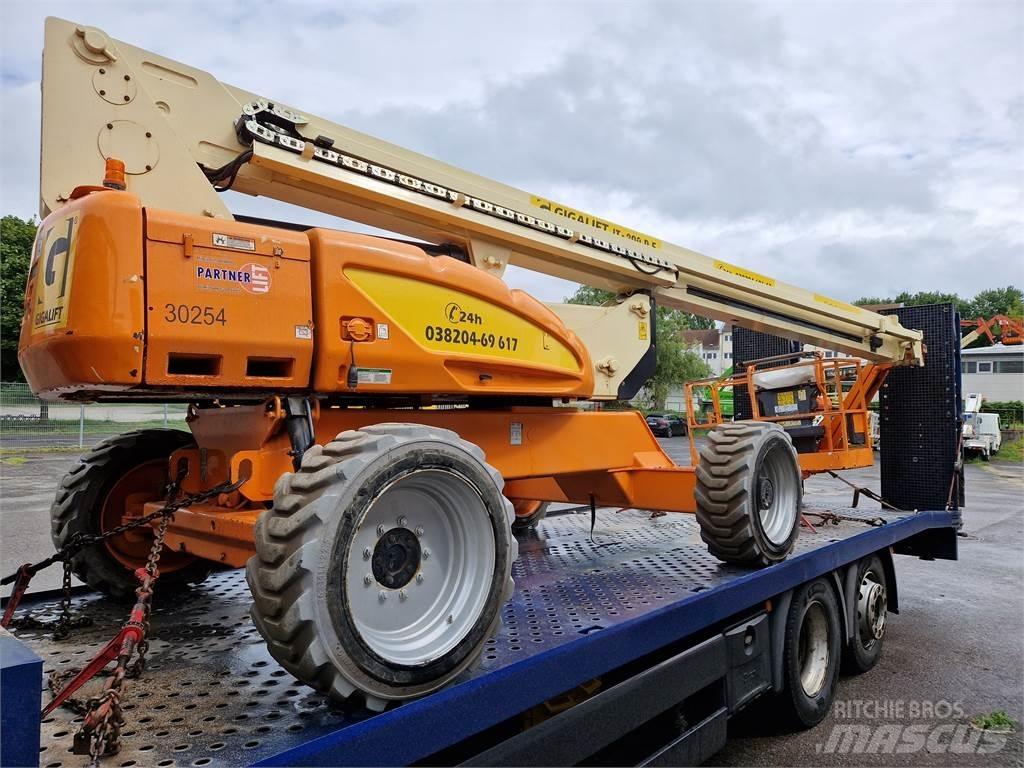JLG M 600 JP Teleskopbühnen