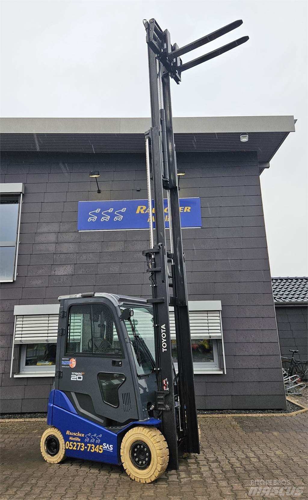 Toyota 8FBMKT20 Sonstige Baumaschinen