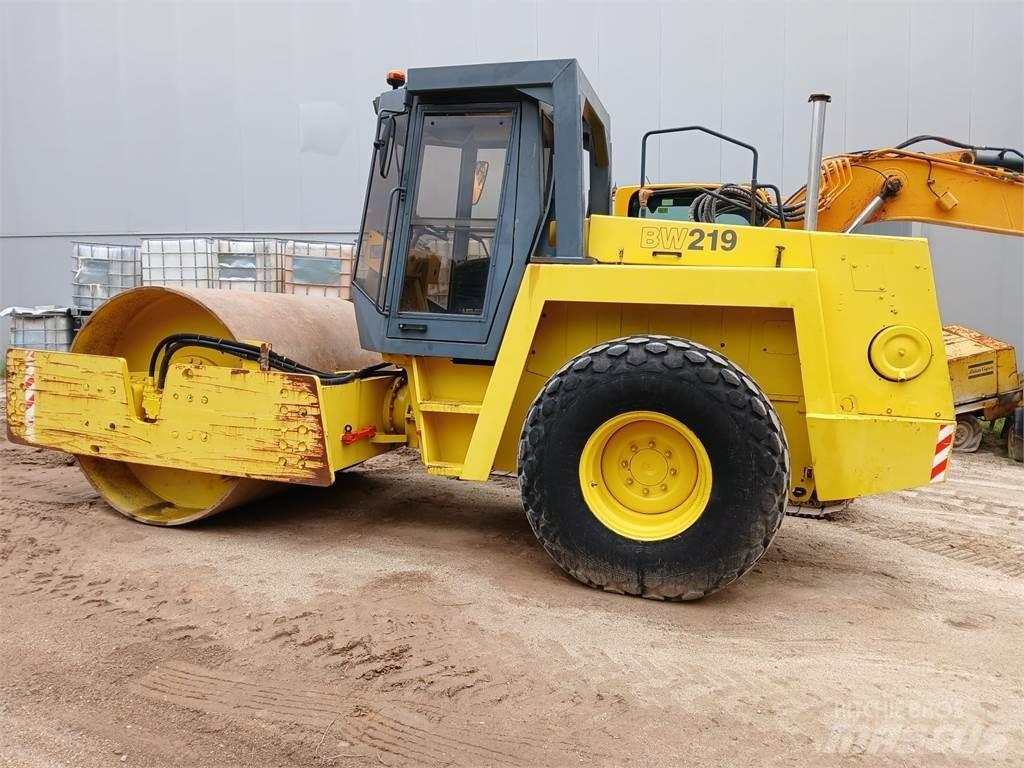 Bomag BW219D-2 Tandemwalzen