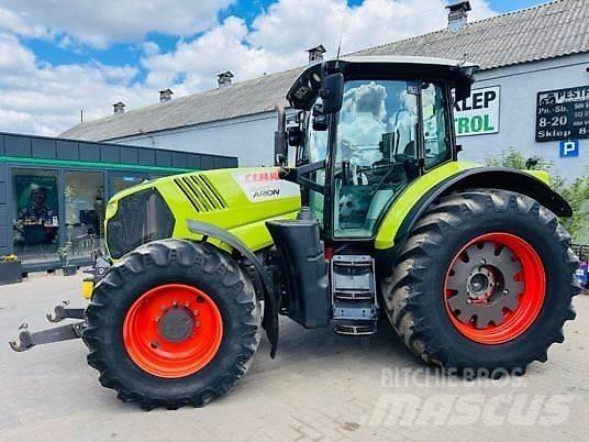 CLAAS ARION 640 Traktoren