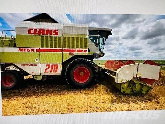 CLAAS MEGA 218 Mähdrescher