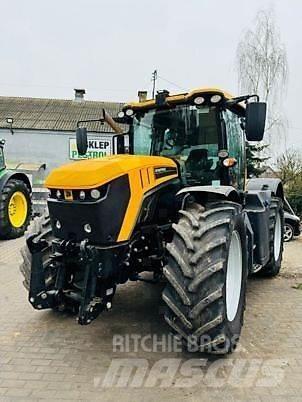 JCB FASTRAC 4220 Traktoren