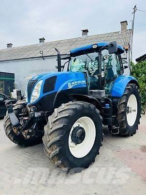 New Holland T7.210RC Traktoren