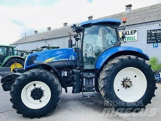 New Holland T7030 Traktoren