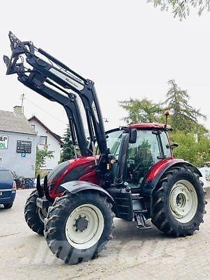 Valtra N104 Traktoren
