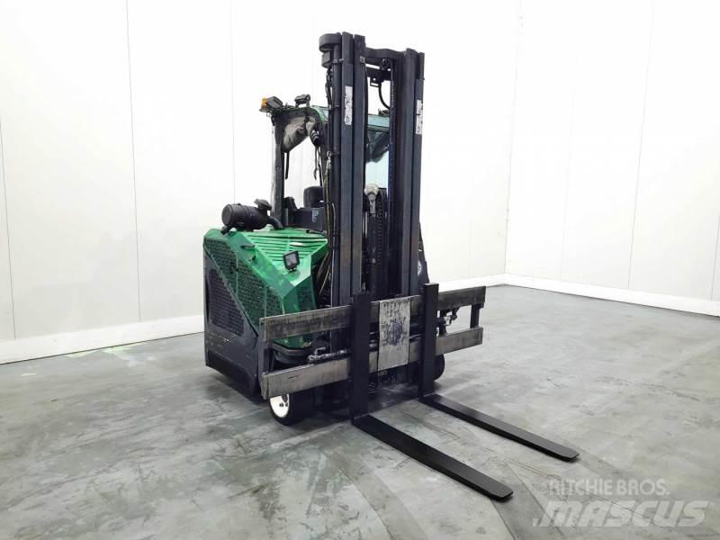 Combilift C3000 CB Vierwegestapler