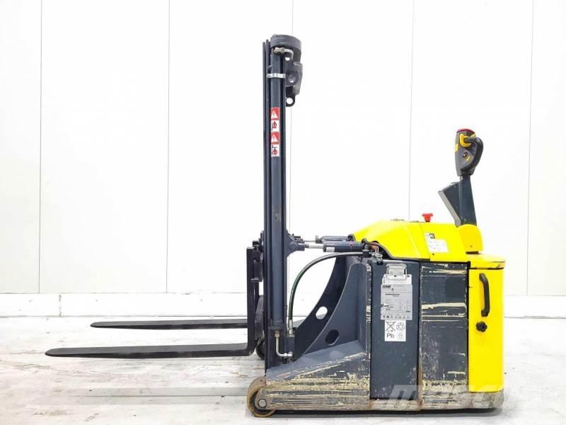 Combilift CS1500 Zelfrijdende stapelaars