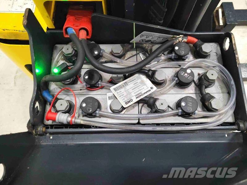 Combilift WR4 Reach-Stacker