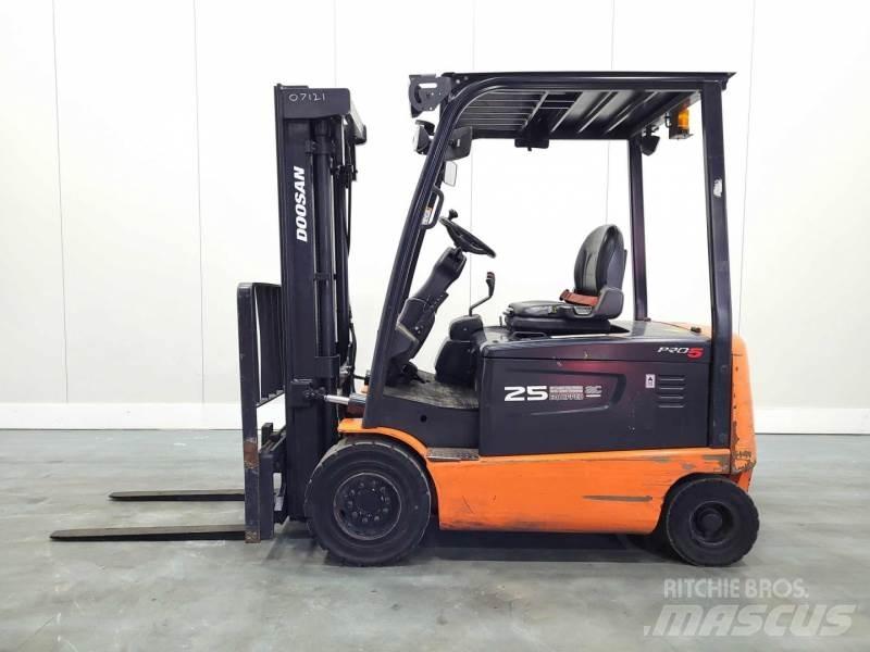 Doosan B25X-5 Elektrische heftrucks