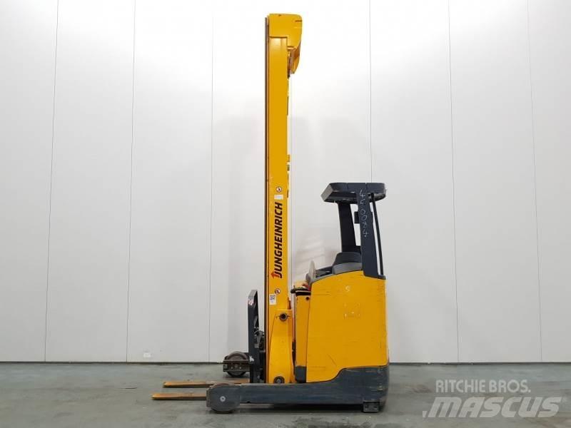 Jungheinrich ETV216 Schubmaststapler