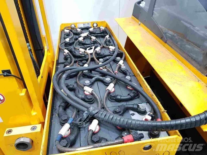 Jungheinrich ETV320 Schubmaststapler