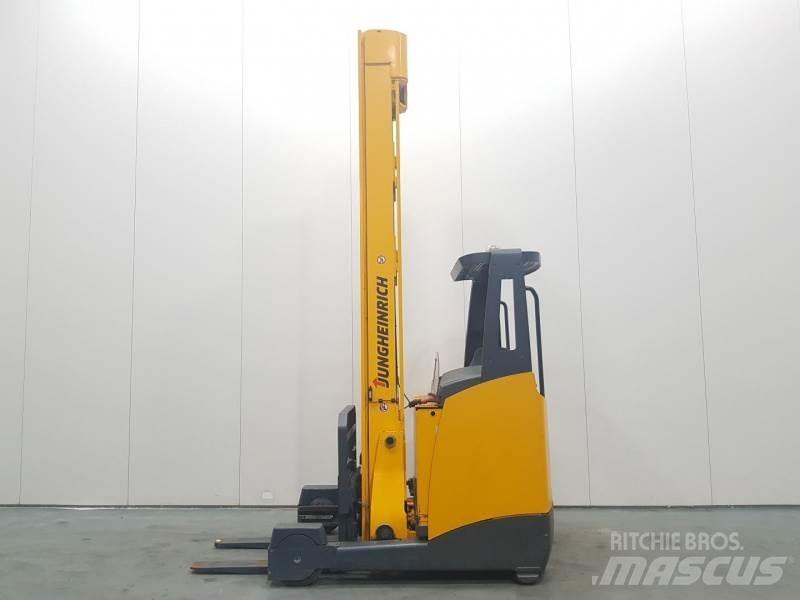 Jungheinrich ETV320 Schubmaststapler