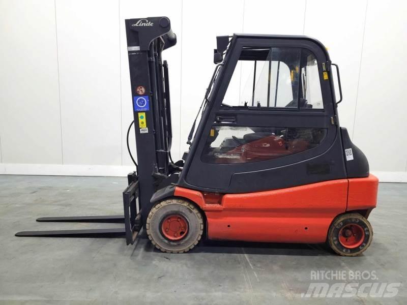 Linde E30-03 336 Elektrische heftrucks