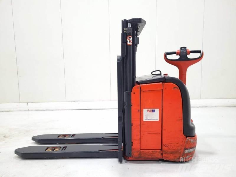 Linde L14 Hand stapelaars