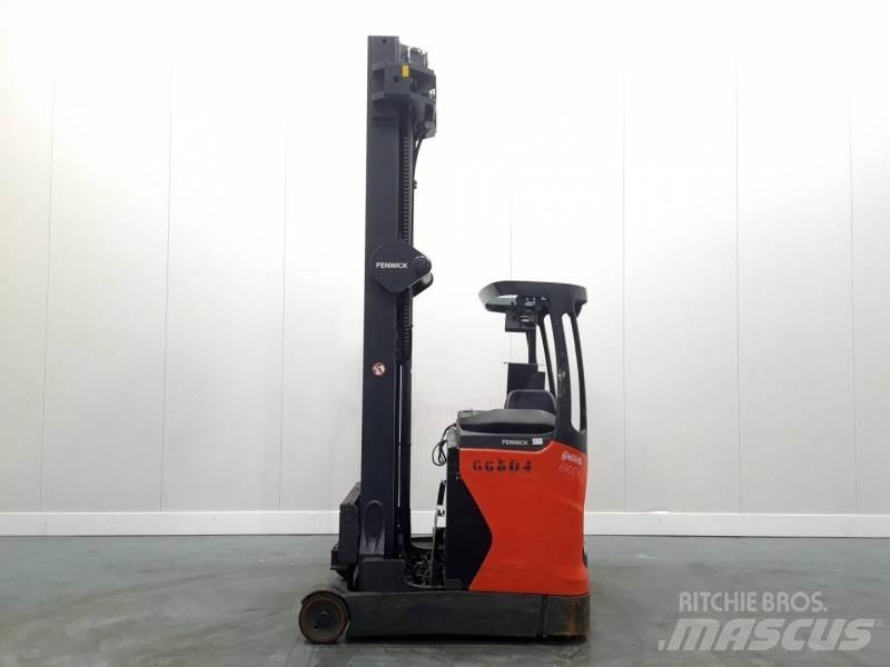 Linde R14HD-01 1120 Schubmaststapler