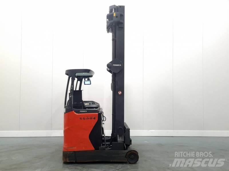 Linde R14HD-01 1120 Schubmaststapler