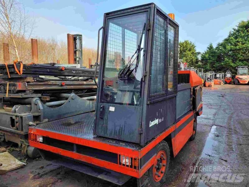 Linde S30 Seitenstapler