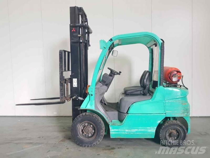 Mitsubishi FG25N LPG heftrucks