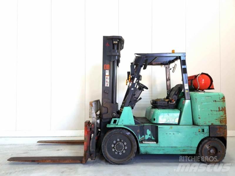 Mitsubishi FGC70K LPG heftrucks