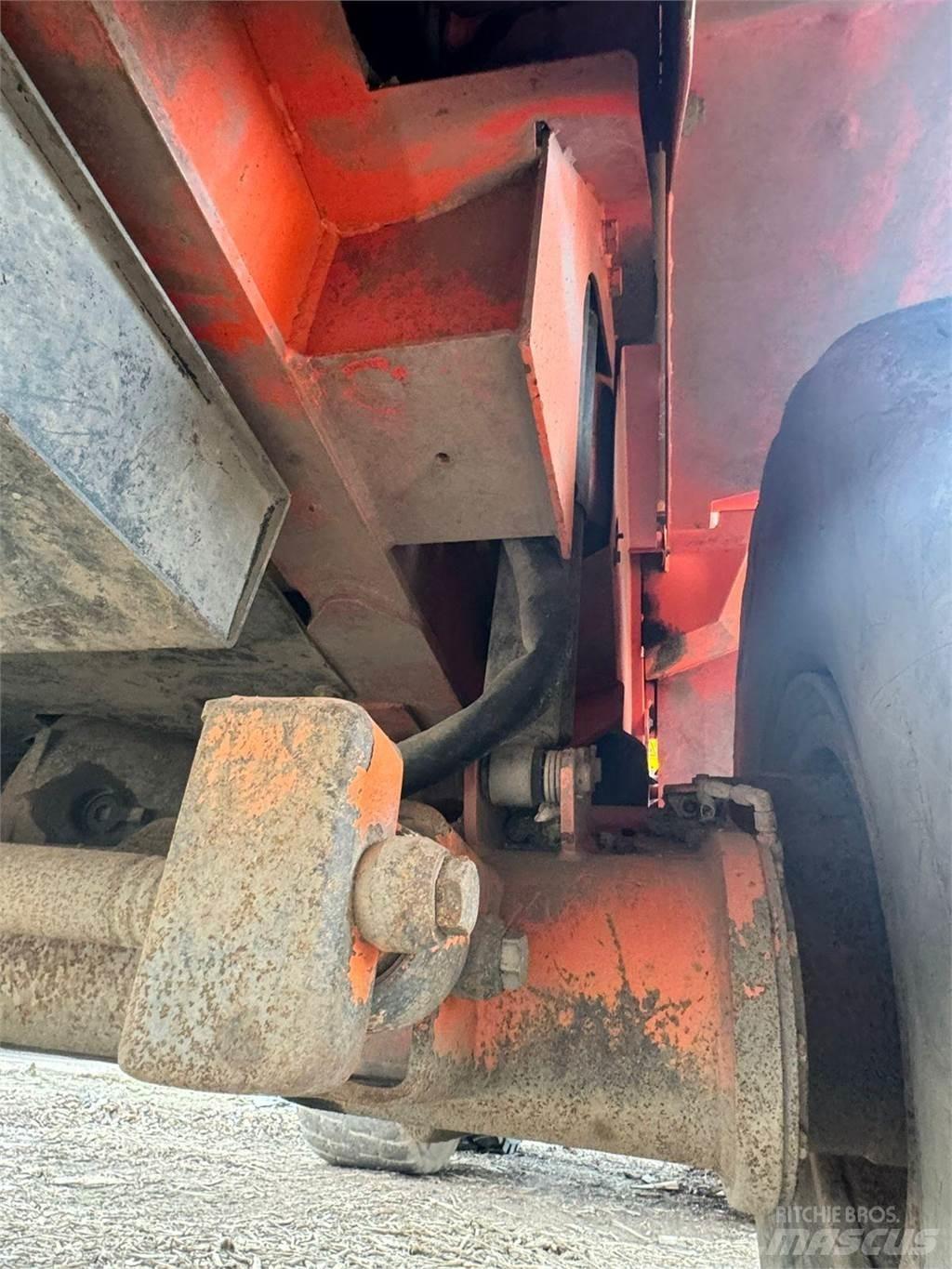 Doosan DA30 Dumper - Knickgelenk