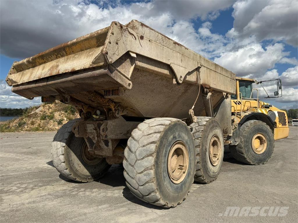 Volvo A40D Dumper - Knickgelenk