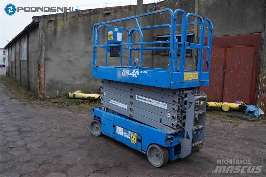 Genie 4047 Scheren-Arbeitsbühnen