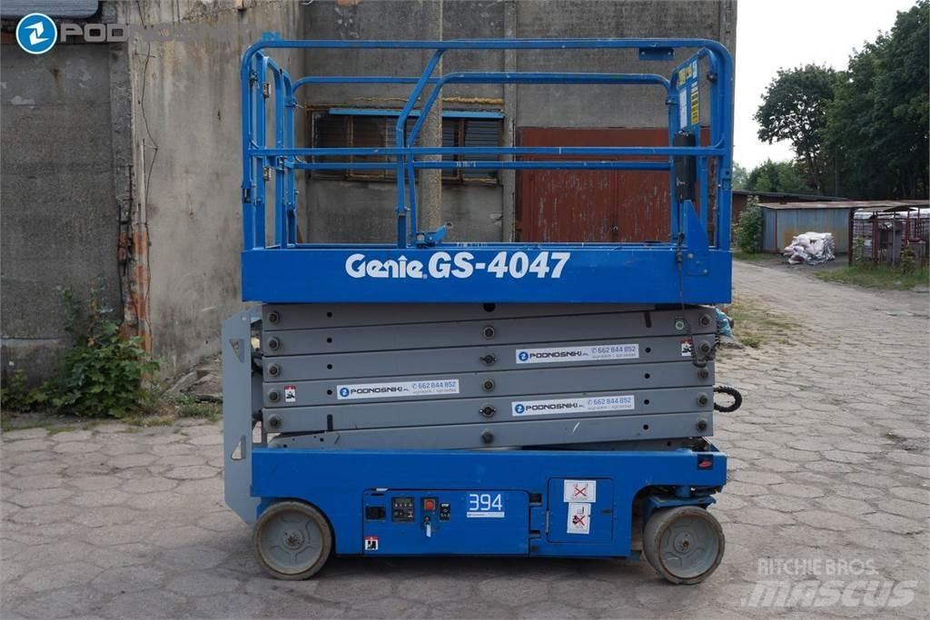Genie 4047 Scheren-Arbeitsbühnen